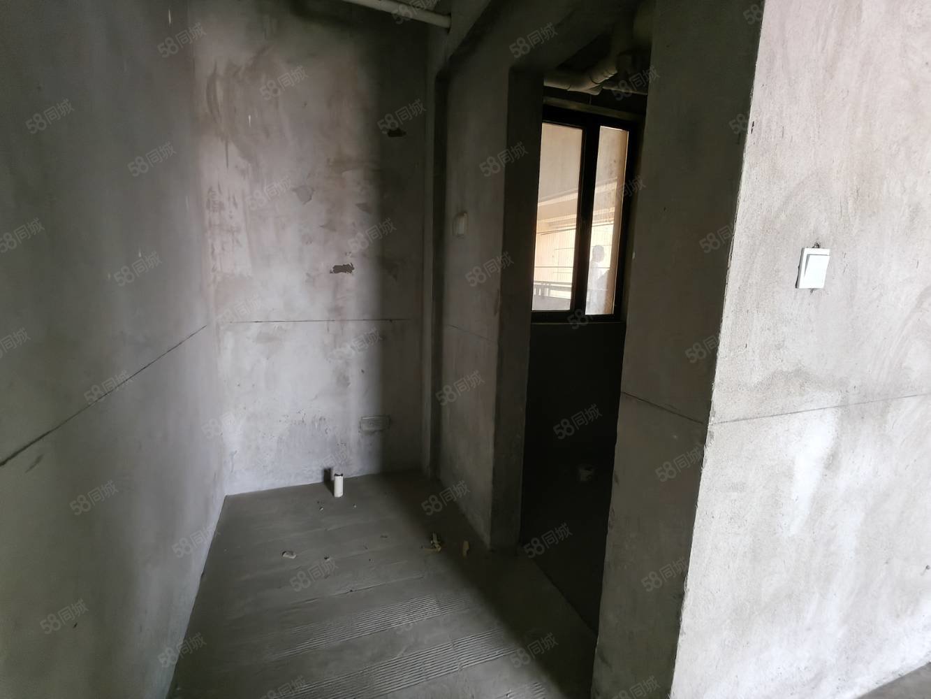 逍遥绿苑3室2厅2卫128㎡南北55.8万