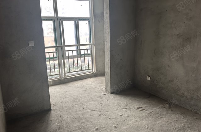 光州馨园3室2厅114㎡53万二手房图片