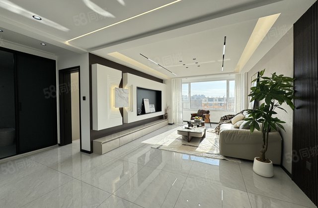 和美时代峯汇3室2厅130.83㎡68.8万二手房图片