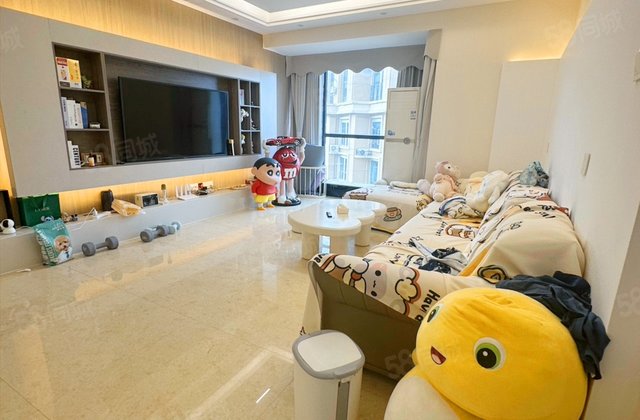 融圣国际3室2厅129㎡130万二手房图片