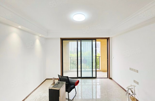 郑东新区云溪苑4室2厅140㎡145万二手房图片