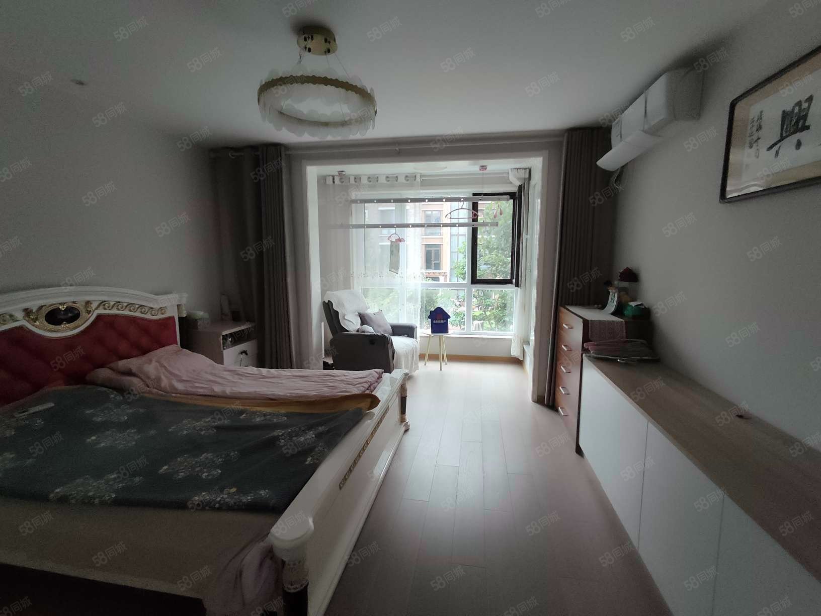 益田遠(yuǎn)洋萬和風(fēng)景4室5廳4衛(wèi)329.28㎡南北610萬