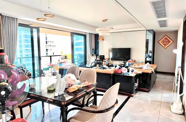 恒基旭辉江与山4室2厅142.58㎡173万二手房图片