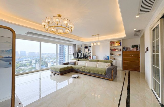 保利国宾首府二期4室2厅141.31㎡320万二手房图片