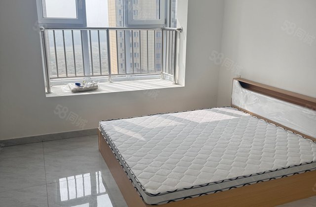 黄河新颜社区3室2厅138㎡56万二手房图片