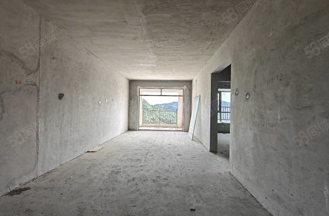 佳和天下2室2厅82㎡40.8万二手房图片