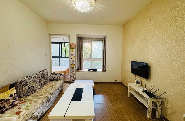 果壳里的城1室1厅60.13㎡75万二手房图片