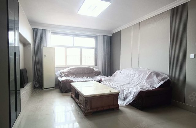 三医院东 谷庄文锦苑精装三室有车储有钥匙 保证真实 海润公园