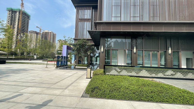 科华云玺台3室2厅2卫92㎡南北49万