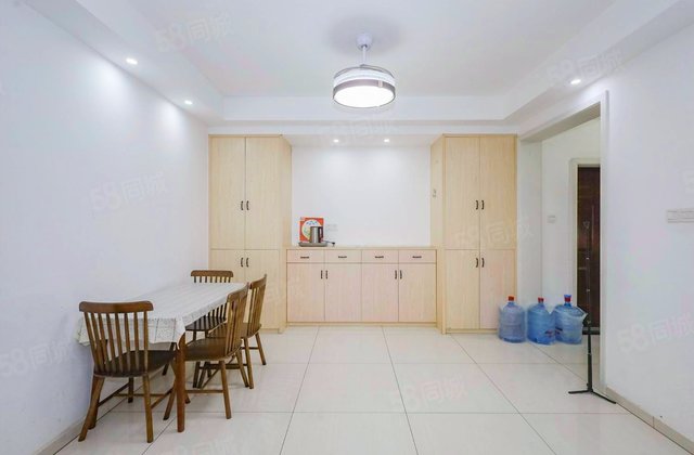 八方小区(C区)3室2厅126.42㎡268万二手房图片