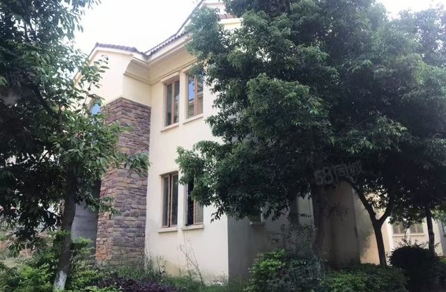 龙南翡翠城5室2厅460㎡190万二手房图片