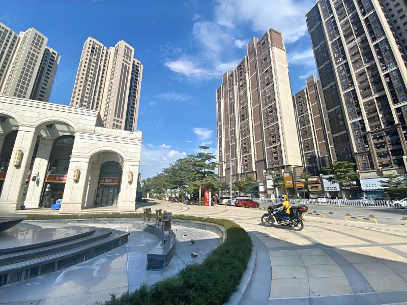 【10图】超笋靓盘!65w 万科西江悦精装三房 望花园南向 全新未住过,万