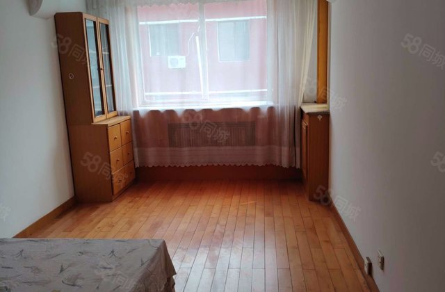 红旗东路小区2室1厅89.02㎡97万二手房图片