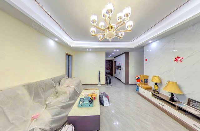 桐梓林欧城4室2厅179.36㎡420万二手房图片