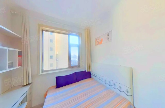 上东城市之光1室1厅52.4㎡35万二手房图片