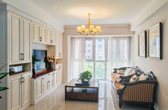 八方小区(C区)3室2厅126.84㎡340万二手房图片