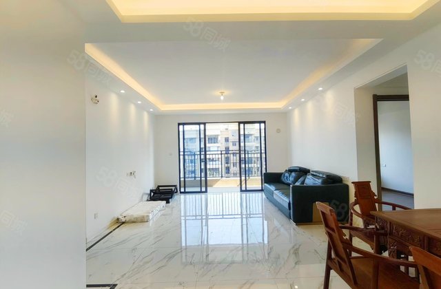 碧桂园信鸿嘉誉(二期)4室2厅140.55㎡155万二手房图片