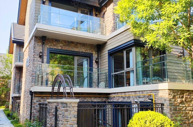 塔子山壹号5室2厅141.32㎡400万二手房图片