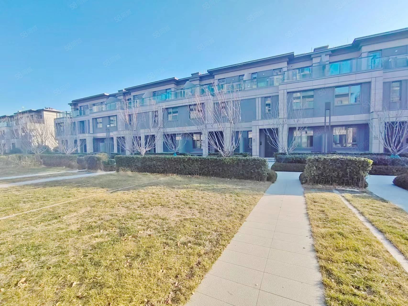 带大院联排别墅灵山湾壹号奥体中心旁带57米负一