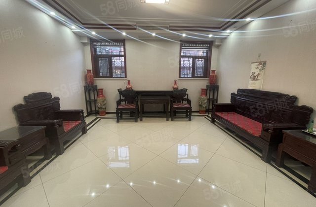 古楼   沿湖独栋   东昌御府   精装  在 两百