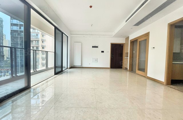 香木林宽景4室2厅129㎡217万二手房图片