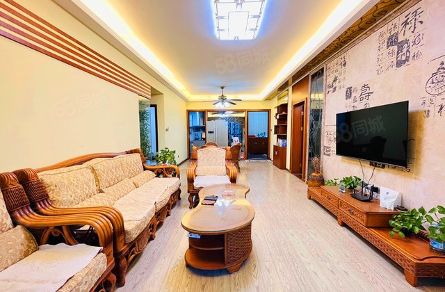 中信凯旋国际3室2厅129.5㎡235万二手房图片