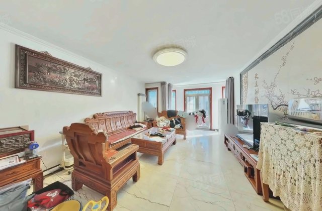 浉城百丽(公寓住宅)4室2厅181.28㎡750万二手房图片