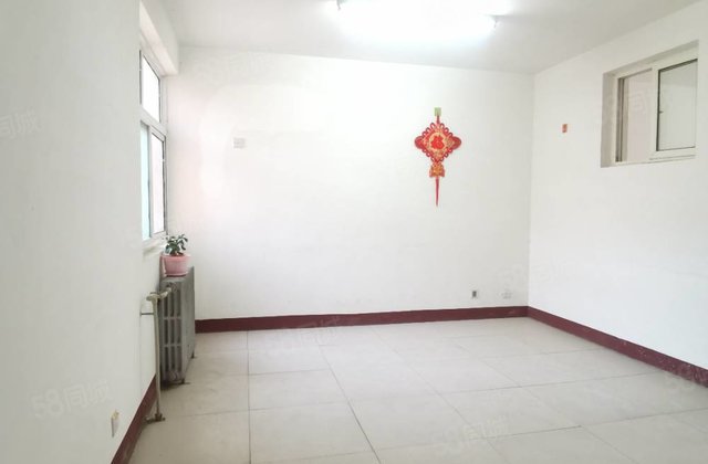 东昌 实验旁 三十八碗 温馨两居好楼层 免大税