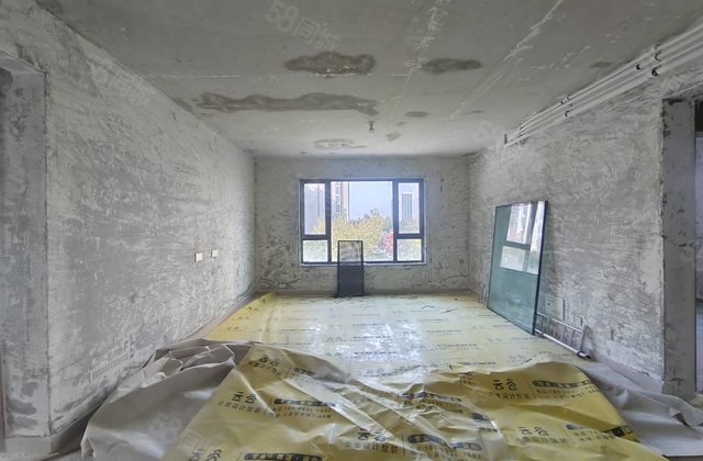 洋房 民生壹号院 边户 车位储藏室 满两年 无遮挡