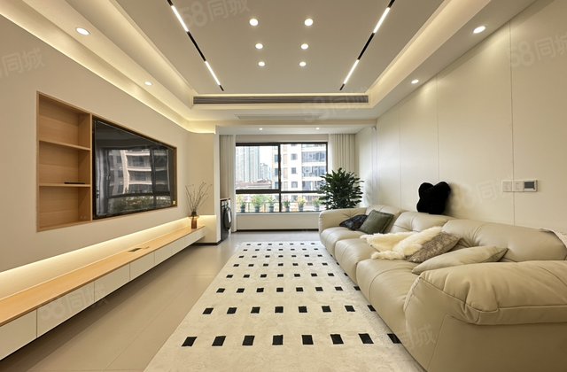 领地凯旋府3室2厅120㎡83.8万二手房图片