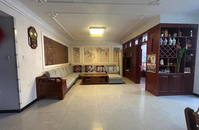 安居嘉和 有电梯 大三房  精装好房 双卫生间单价3000多