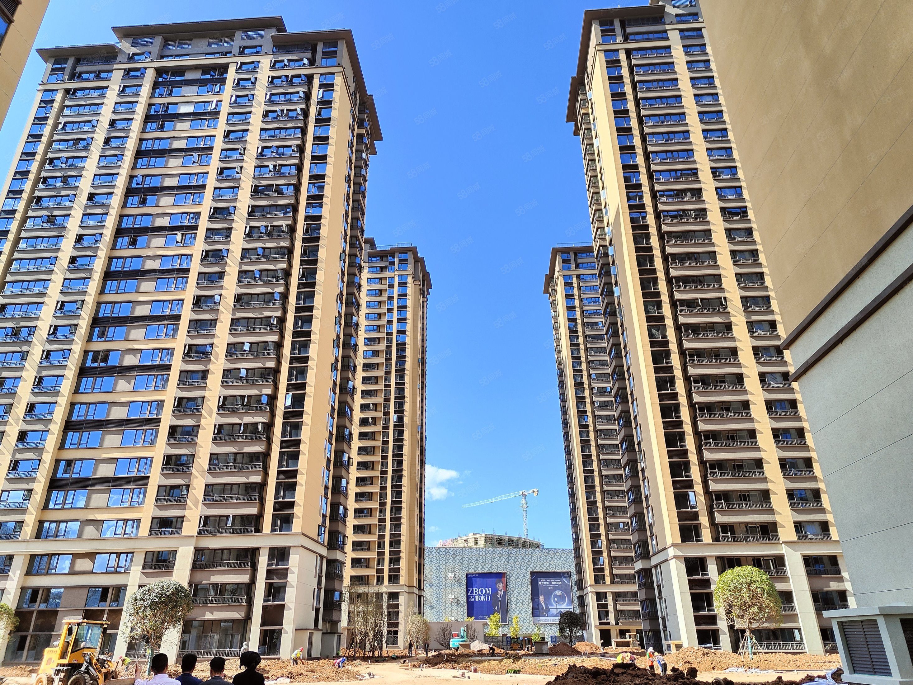 融创九宸府4室2厅2卫145㎡东南108万