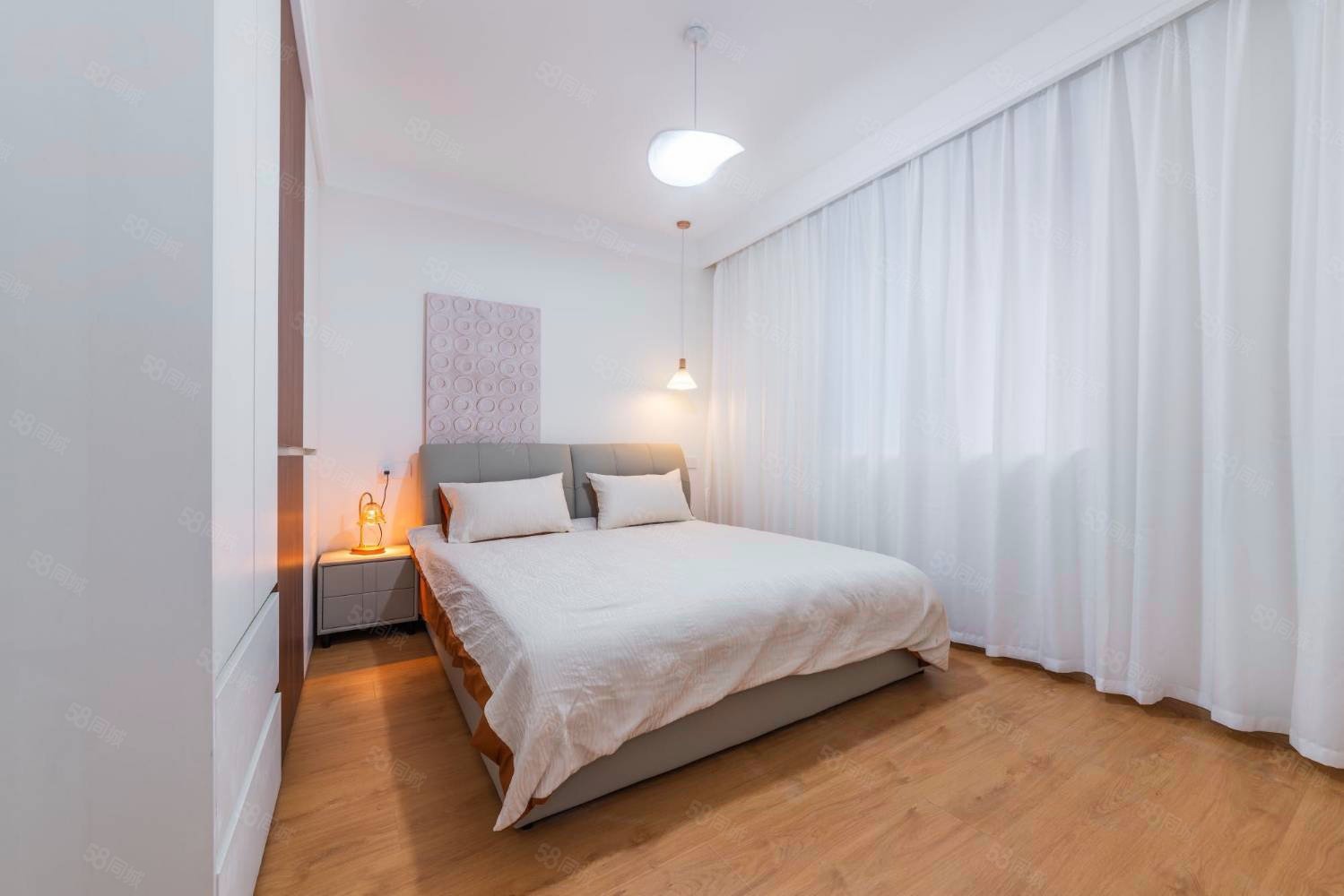 西龙须巷6号院3室2厅1卫81.61㎡南北205万