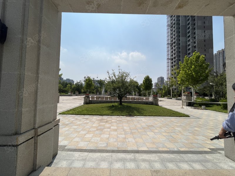 福成东尚雅苑2室2厅1卫81㎡南北150万