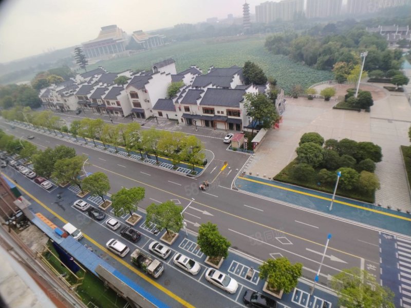 锦绣潜城2室1厅1卫62㎡南北32.5万