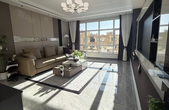 江南名郡2室1厅105㎡58.8万二手房图片