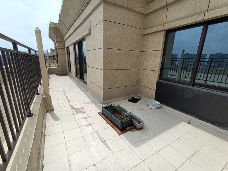 【10图】体育馆边中南樾府~简装138平378万2车位,中南远洋樾府-台州58