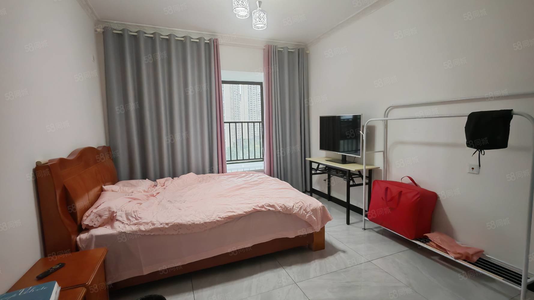 吾悦广场悦湖公馆3室2厅2卫118㎡南北78.8万