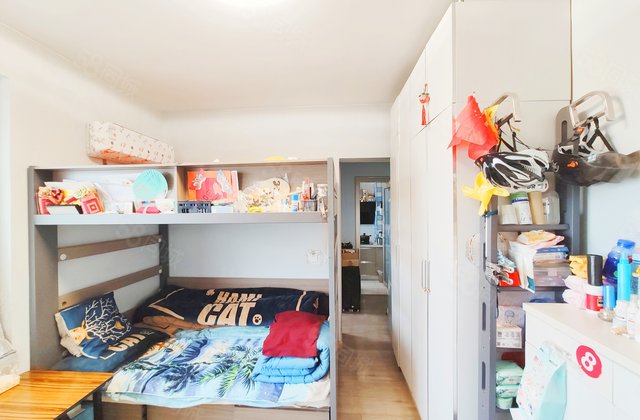 都市A座1室0厅33㎡25万二手房图片