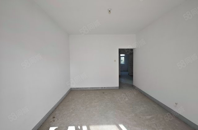 岠嶂华庭3室2厅97㎡35万二手房图片