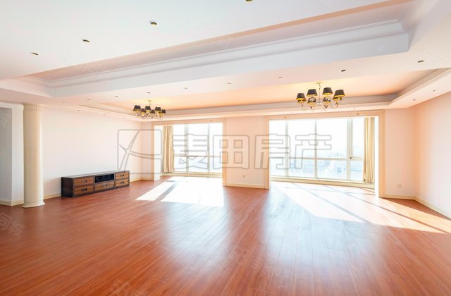 棕榈泉国际公寓5室2厅322㎡3500万二手房图片