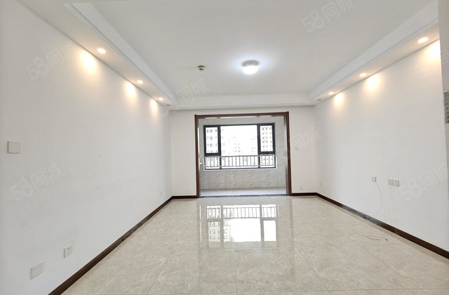 137平 裕昌九州新城 3室2厅 精装修 楼层好 视野无遮挡