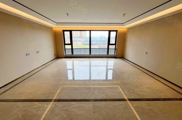 万科紫郡3室2厅151㎡118万二手房图片