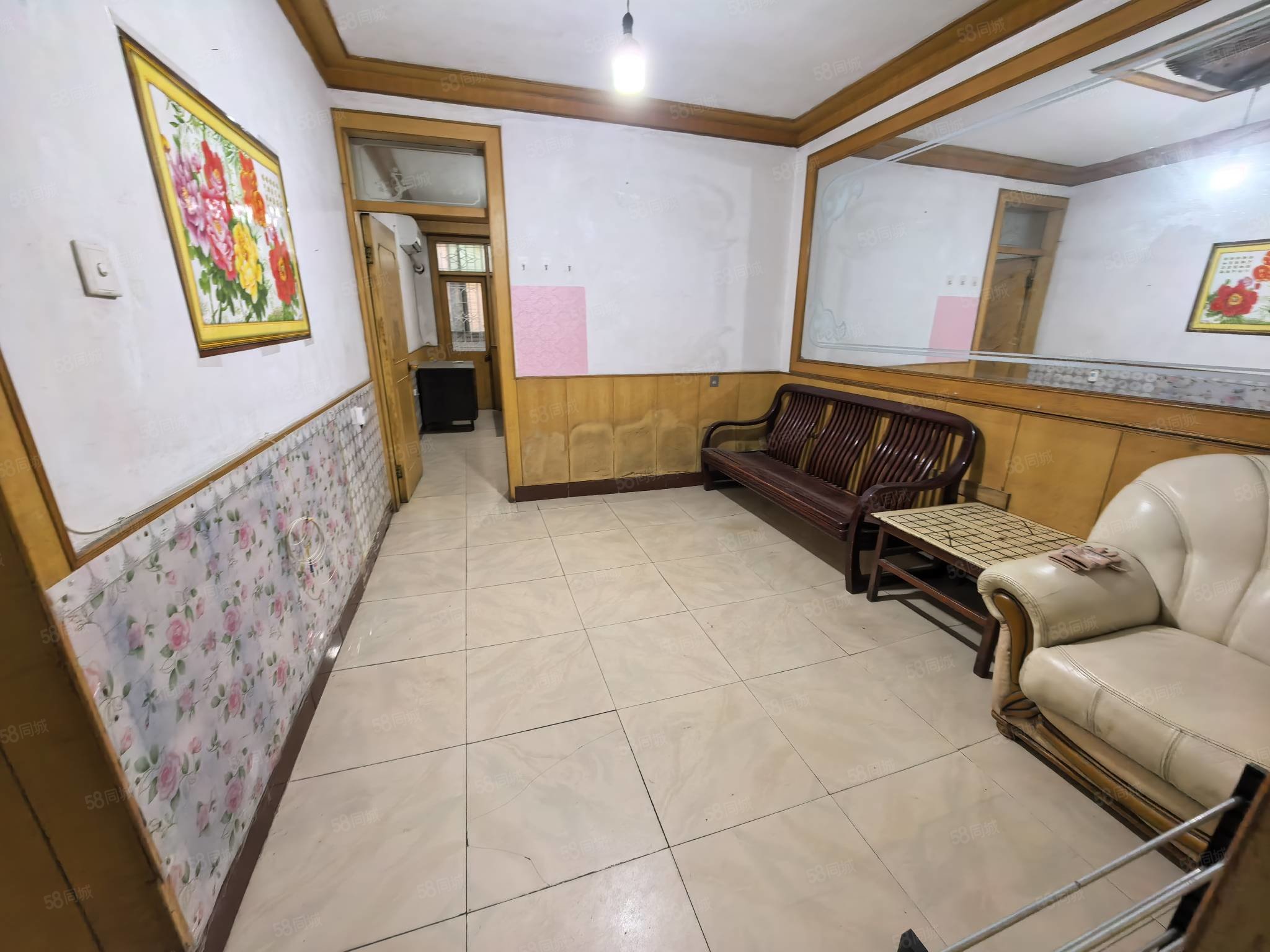 鞍座厂家属楼2室1厅1卫60㎡南北45万