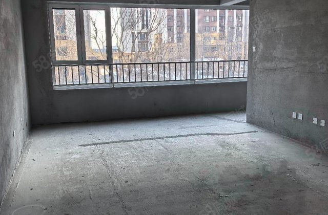 鸿泰家园3室2厅145.96㎡112万二手房图片