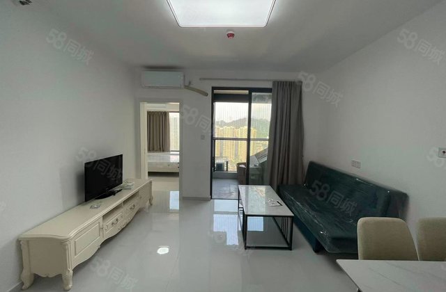 悦峰尚府1室1厅52㎡210万二手房图片