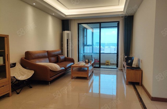 集美壹品带车位储藏室免大税中间好楼层