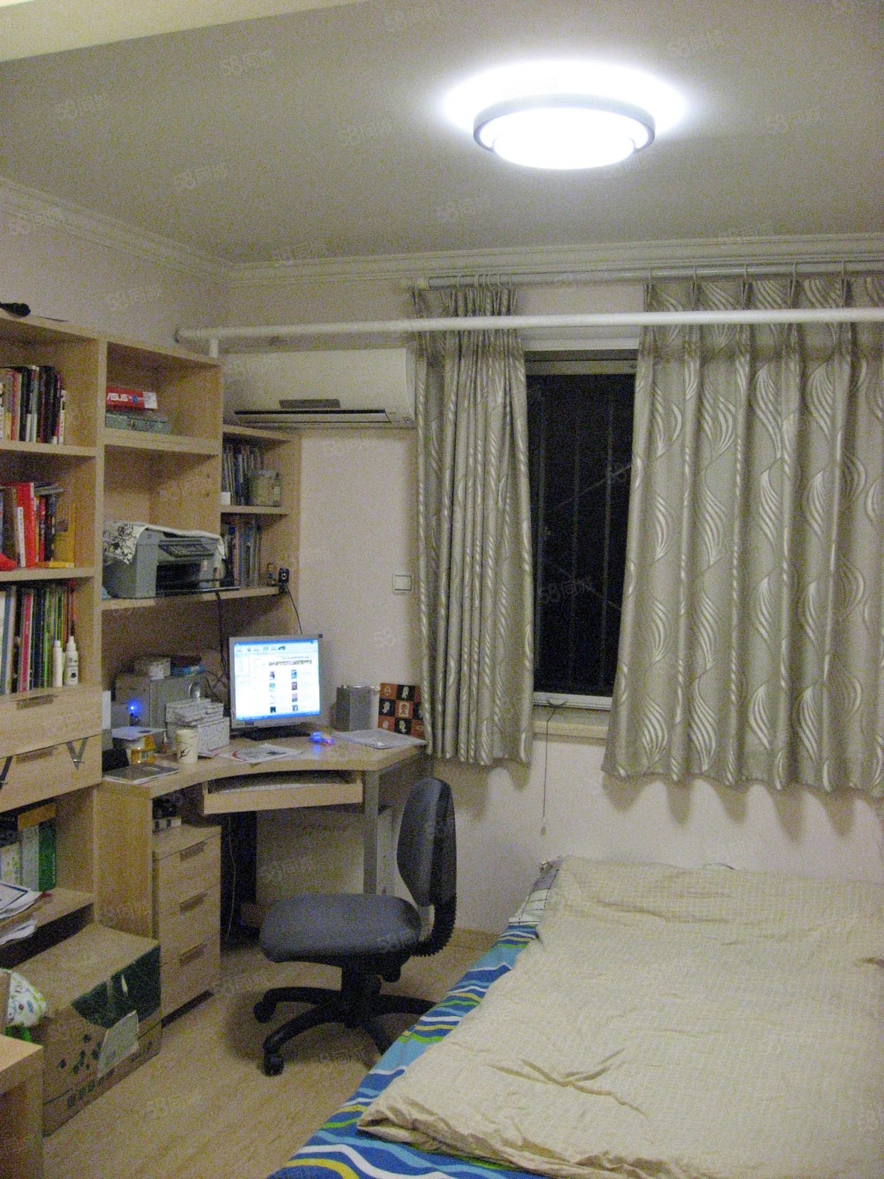 通惠南路小區(qū)2室1廳1衛(wèi)65.62㎡東西225萬