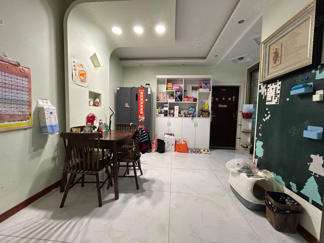 盛世东城2室2厅1卫89㎡南北36万