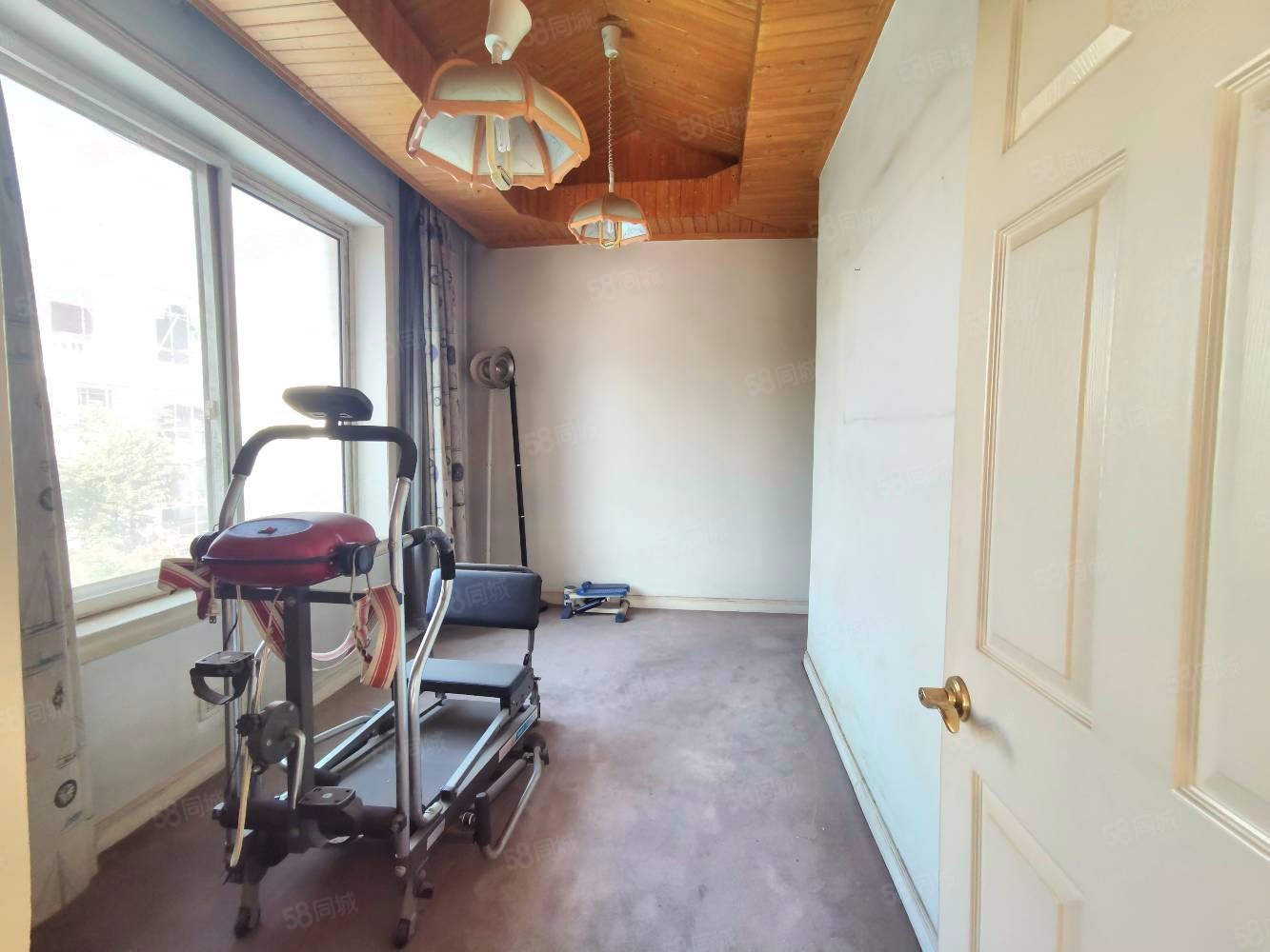 楓露皇苑8室3廳4衛(wèi)432.7㎡南北1600萬